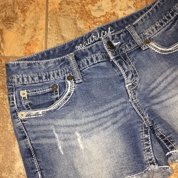 Maurices Jean Shorts  - Picture 3 of 5